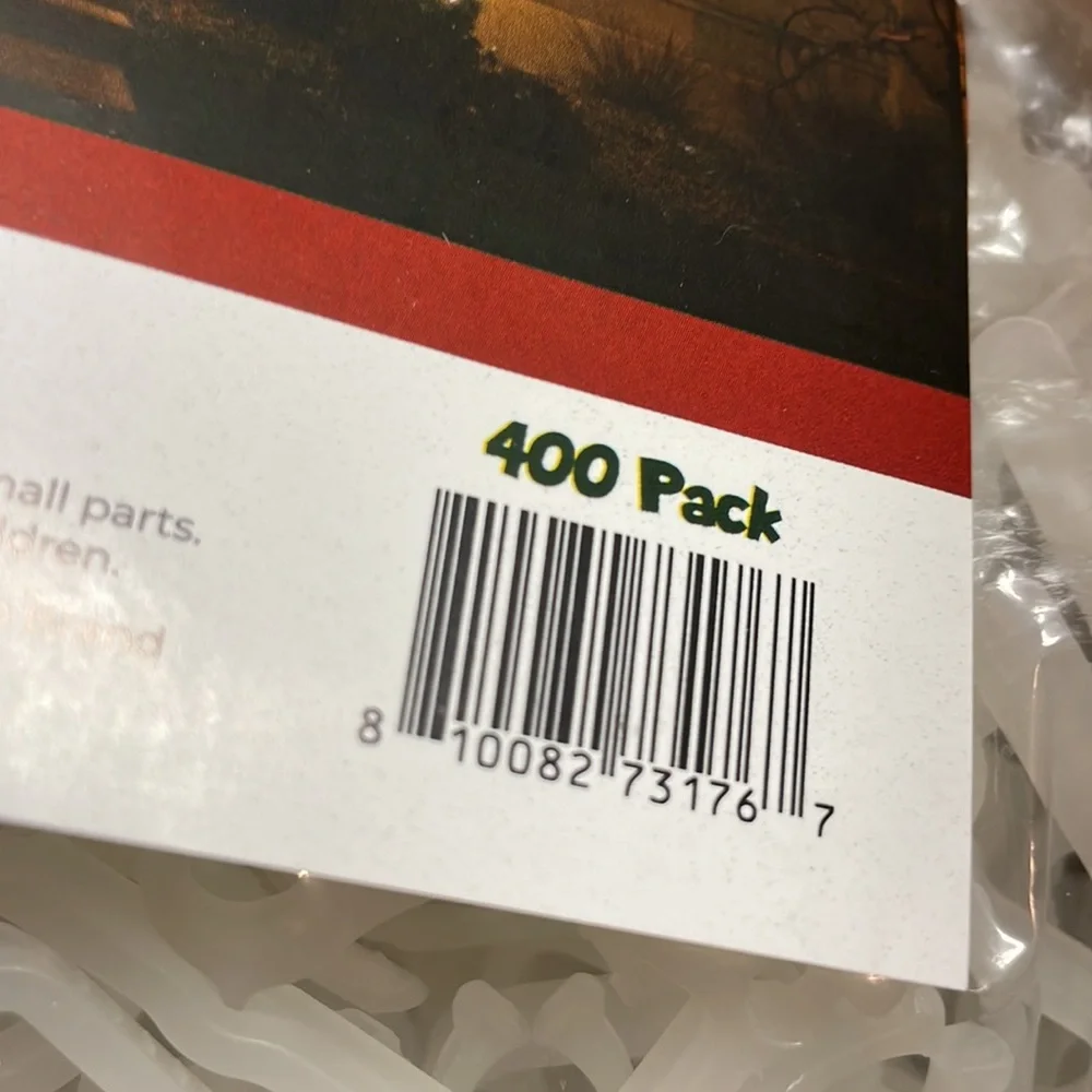 NWT Holipro 400 Pack Holiday/Christmas Light Clips